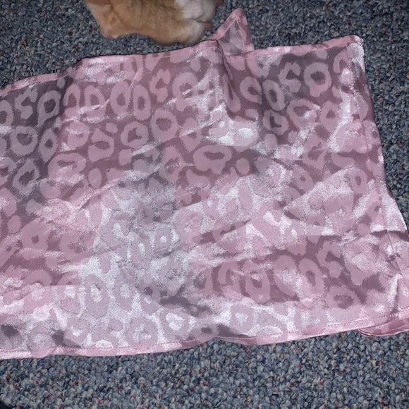 ❌SOLD TO PLATOS CLOSET ❌ - Picture 4 of 5